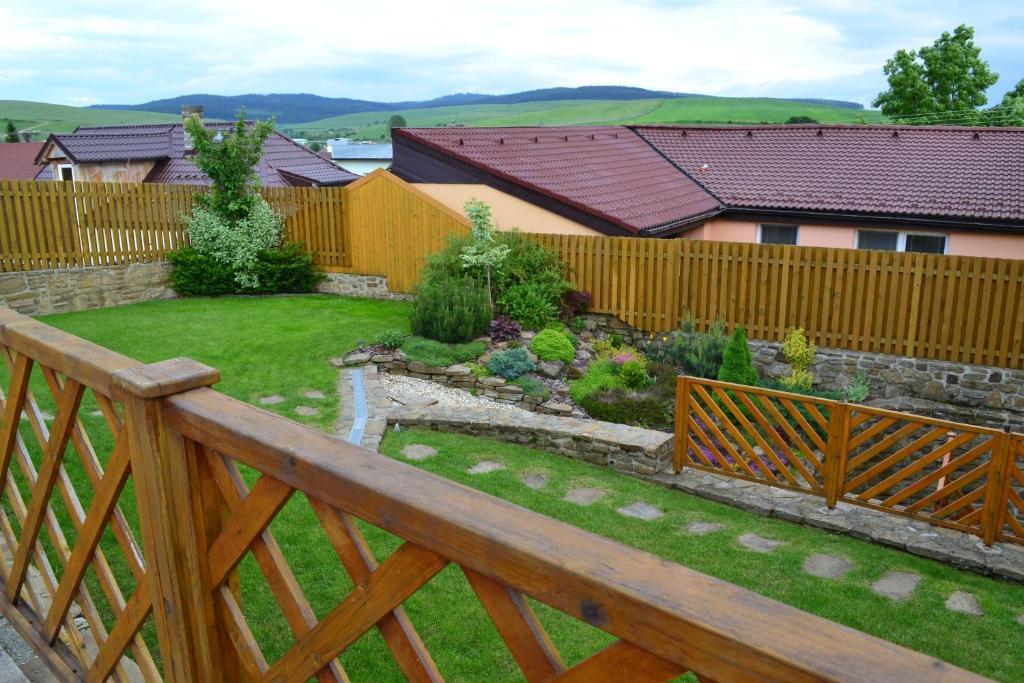 Privat Julia Hotel Vrbov Luaran gambar